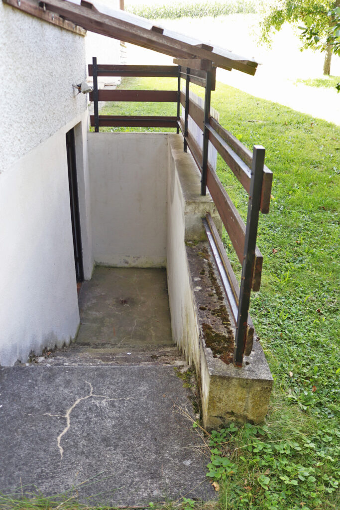 exit basement into the garden